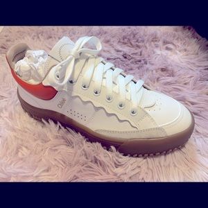 Chloe
Franckie Bicolor Low-Top Sneakers